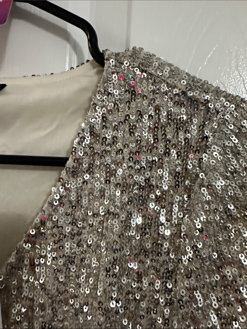 Cable & Gauge Champagne Sequin Twist-Front V-Neck Blouse - Picture 3 of 3